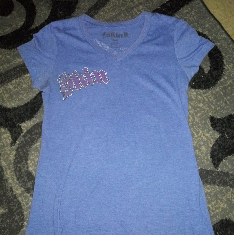 Skin industries tee
